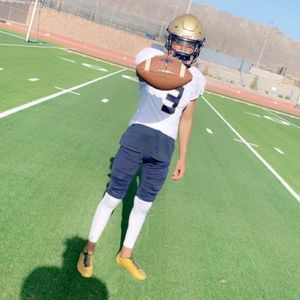 Meet your Posher, Dominic